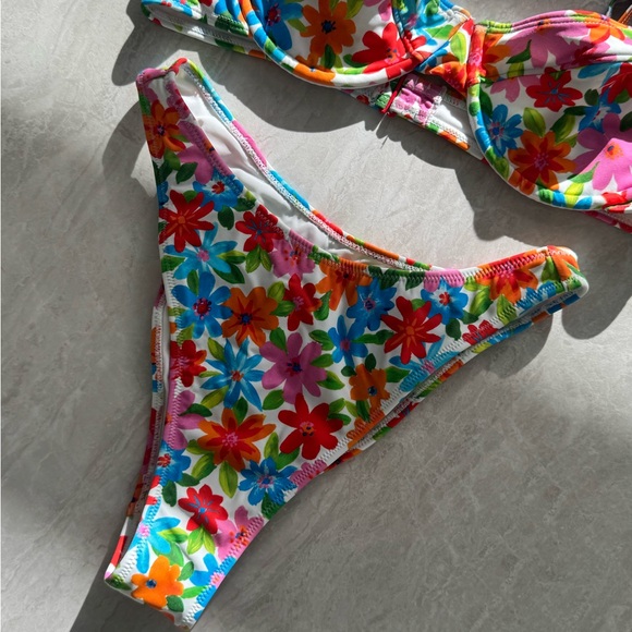 LA Hearts Bikini Set - Picture 4 of 6